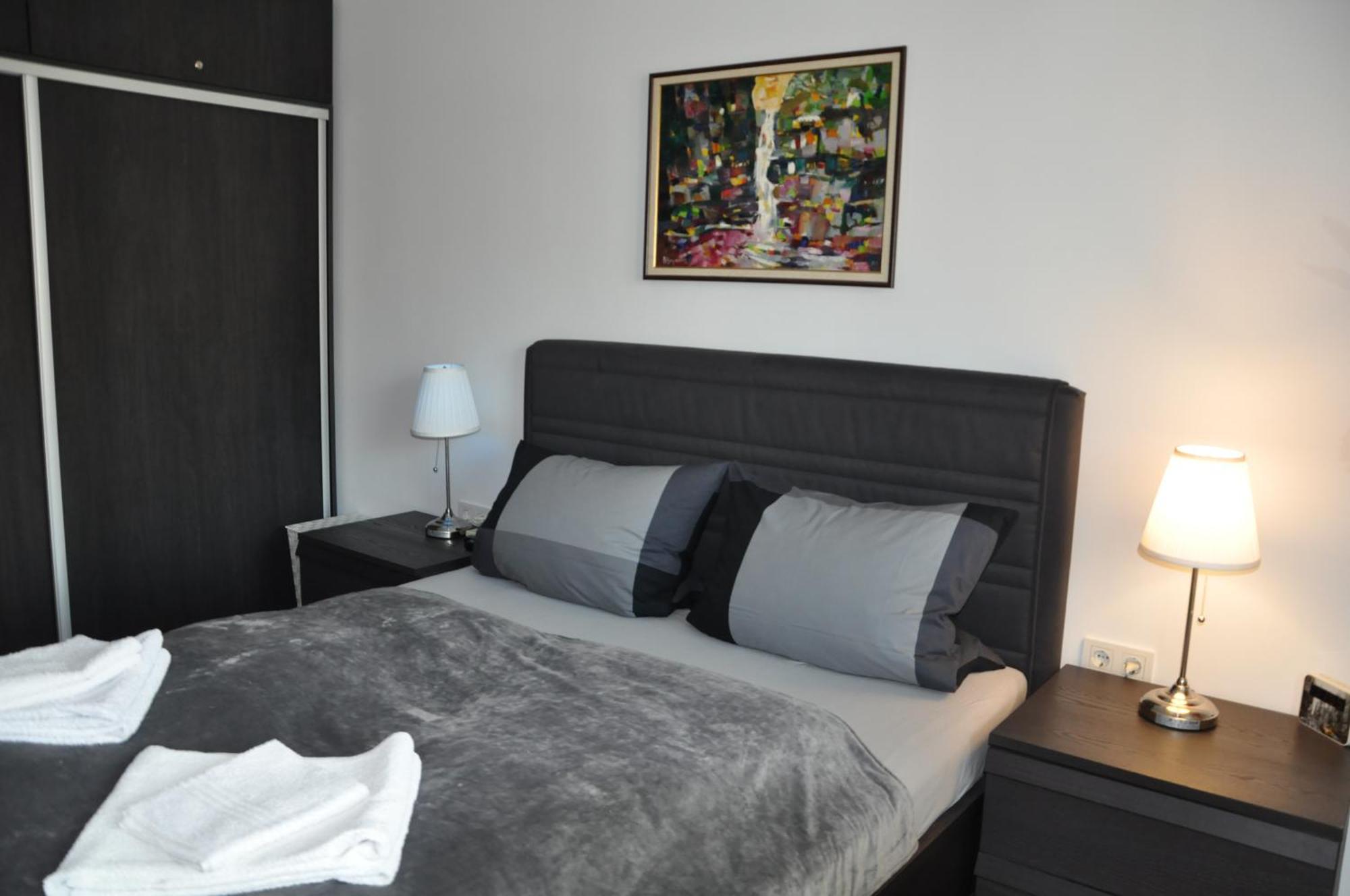City Apartment Warna Exterior foto