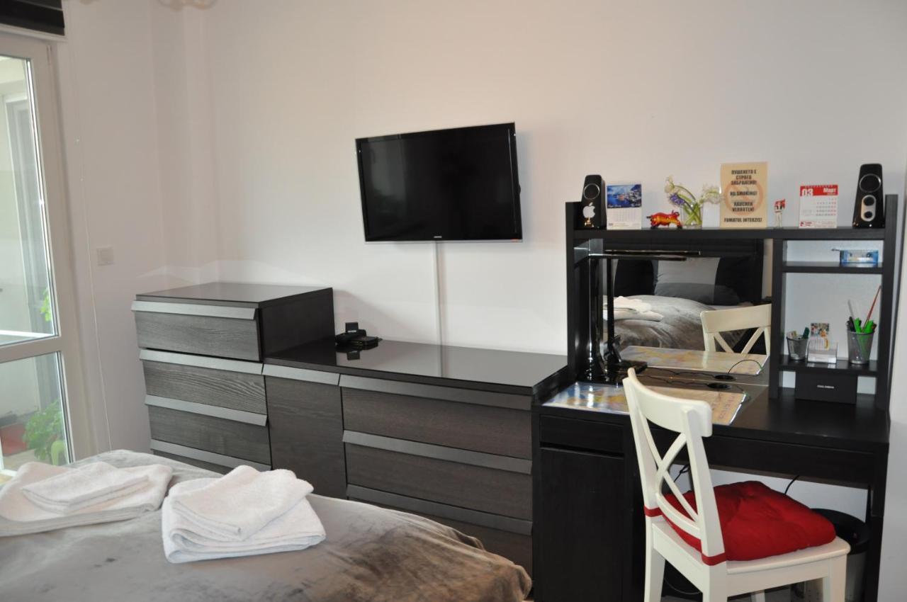 City Apartment Warna Exterior foto